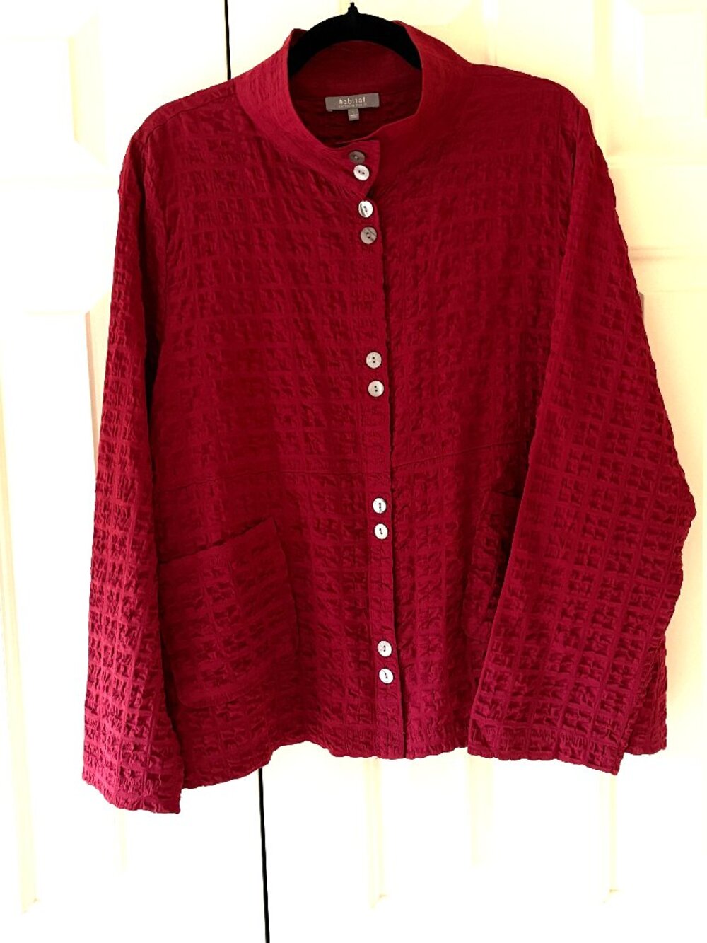 NWOT Habitat Cranberry Jacket Top Lightweight Crinkled Textured   Sz  L
